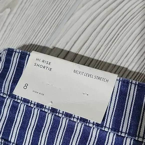 American Eagle High-Rise Shortie Striped Blue White Womens Size 8 NWT - Picture 5 of 10